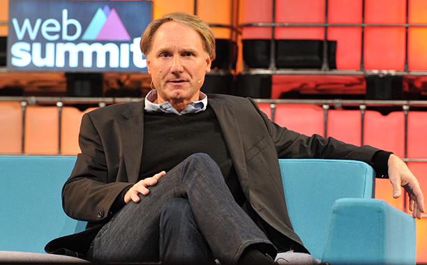Dan Brown
