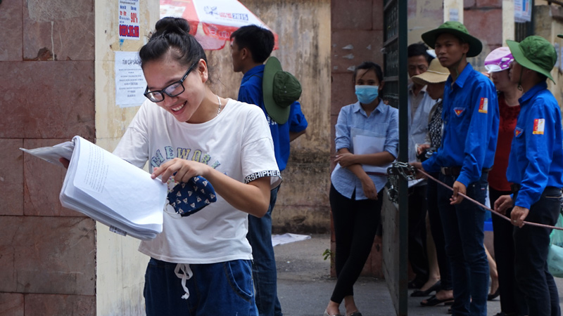 Quang Trung, NGuyễn Huệ, giáo dục, lịch sử, thi cử